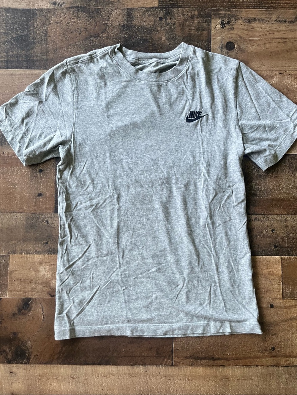 Nike Men’s Gray Short Sleeve T‑Shirt | XS
